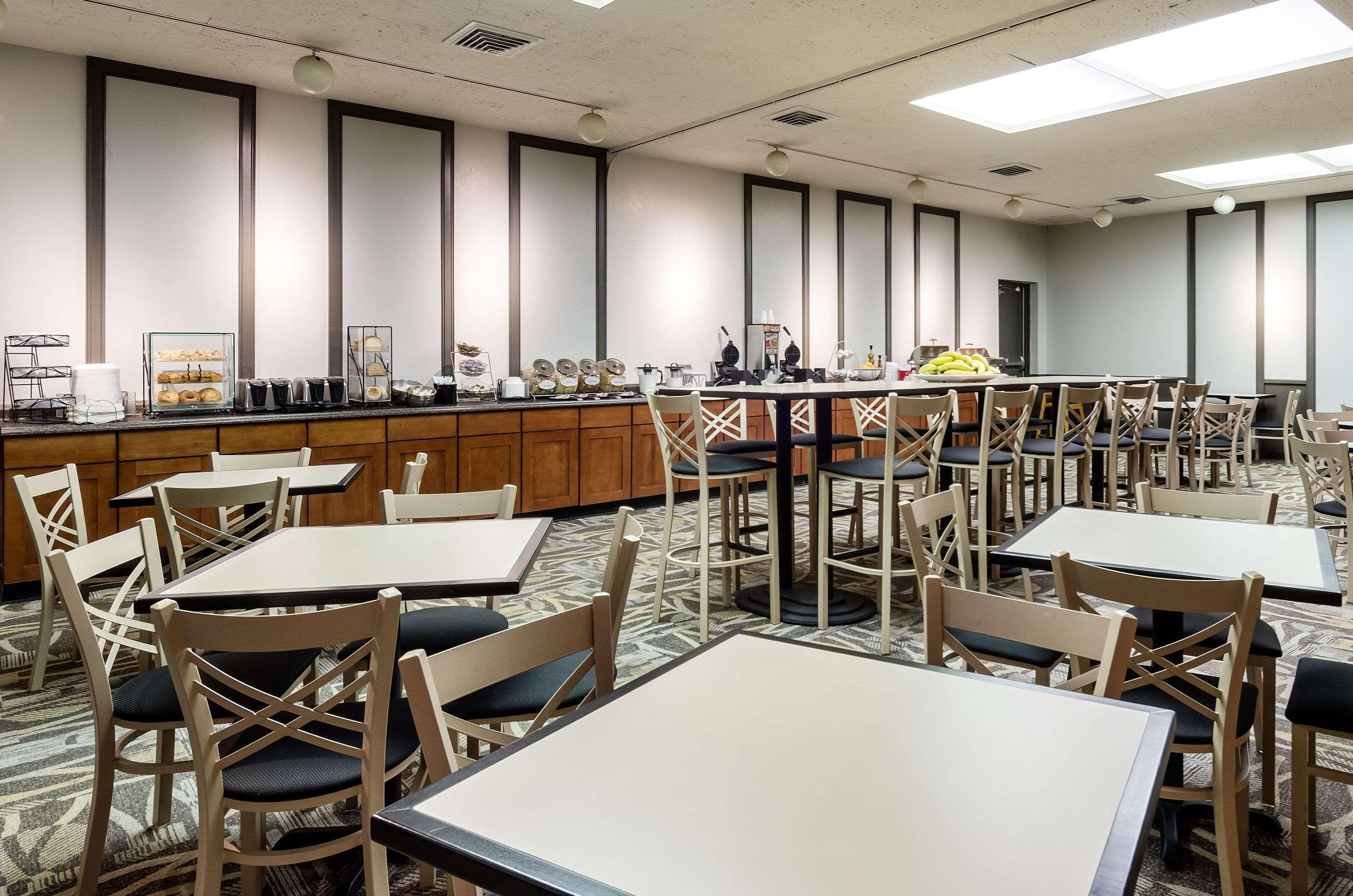 Clarion Hotel Seekonk - Providence Zewnętrze zdjęcie